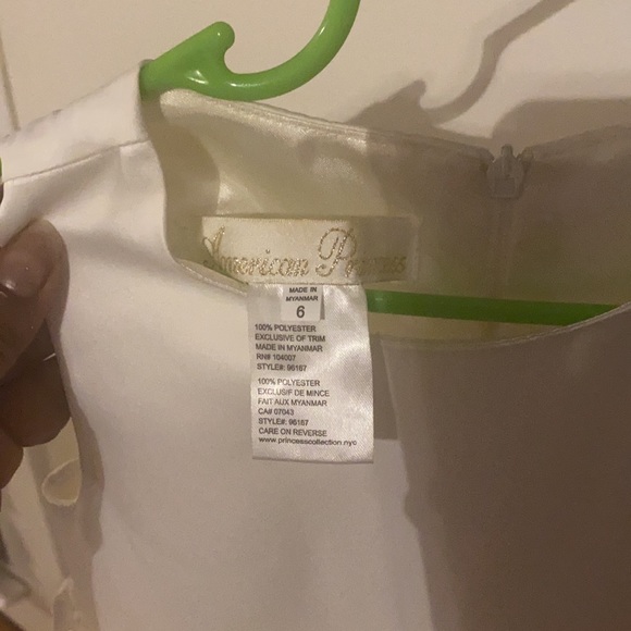 Beautiful cream and pearl dress size 6 - Picture 4 of 4